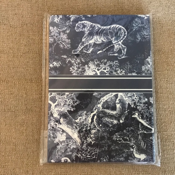 ✨NWT Dior Gold Trim Notebook - Picture 4 of 6